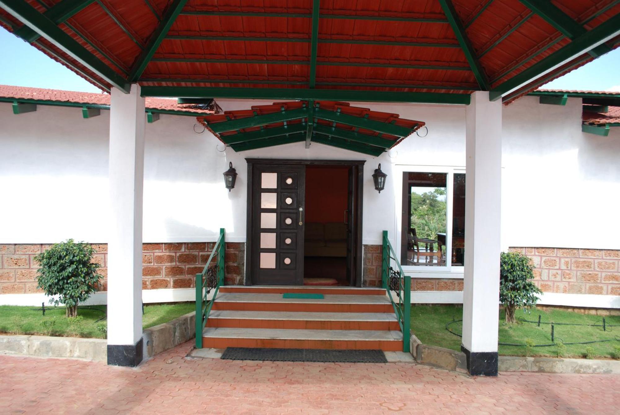 Eka Resort Hassan Exterior photo