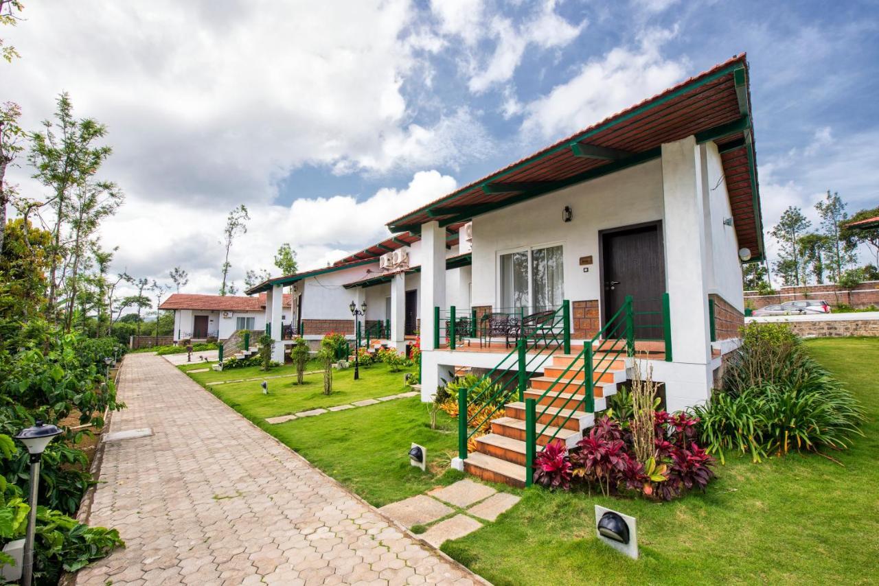Eka Resort Hassan Exterior photo